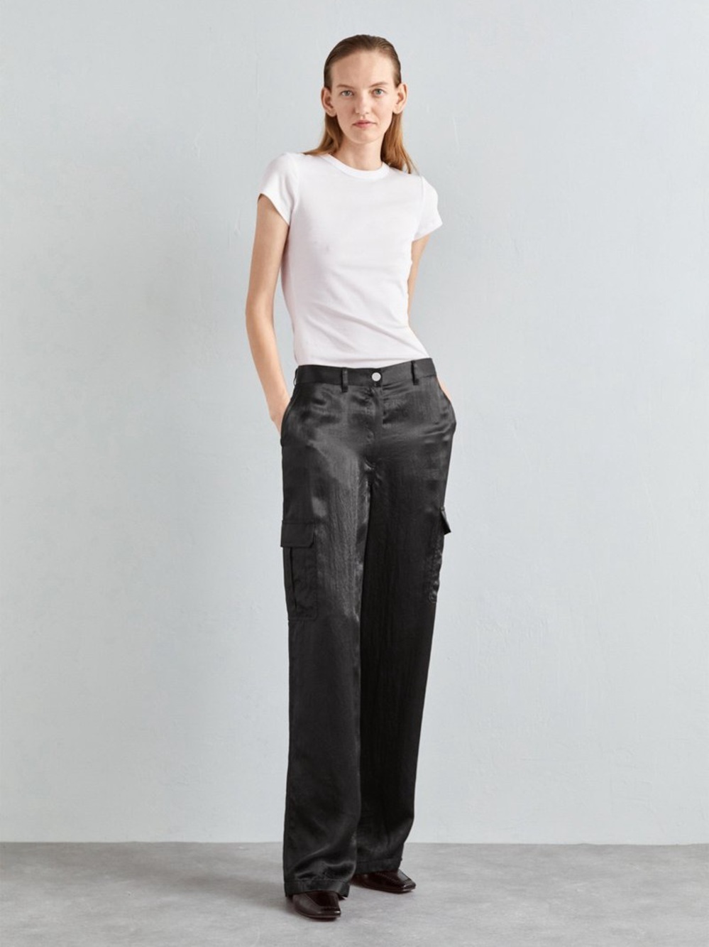 Theory Satin Cargo Pants Crushed Straight Leg Mid Rise Lightweight Pockets Black
